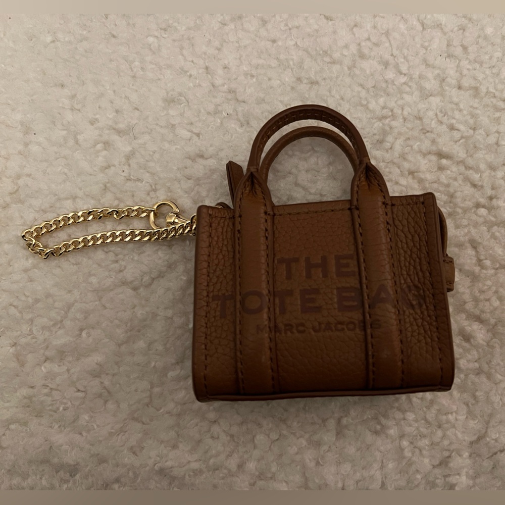 Marc Jacob’s nano tote